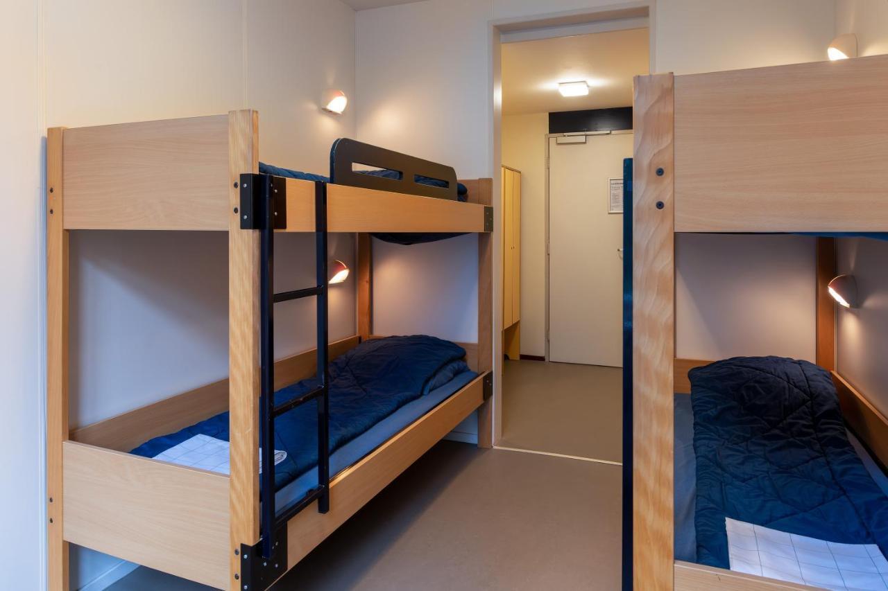 Stayokay Hostel Arnhem Bagian luar foto