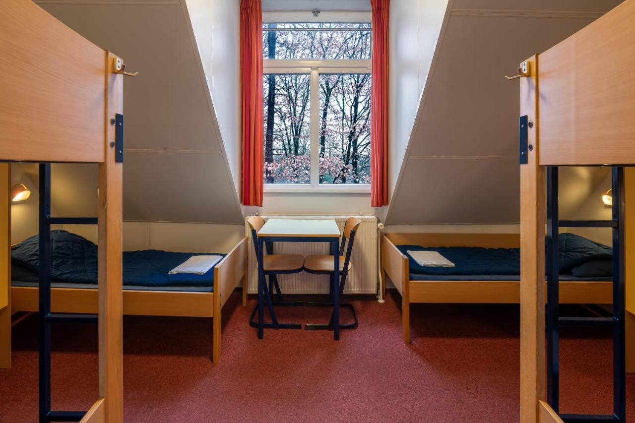 Stayokay Hostel Arnhem Bagian luar foto