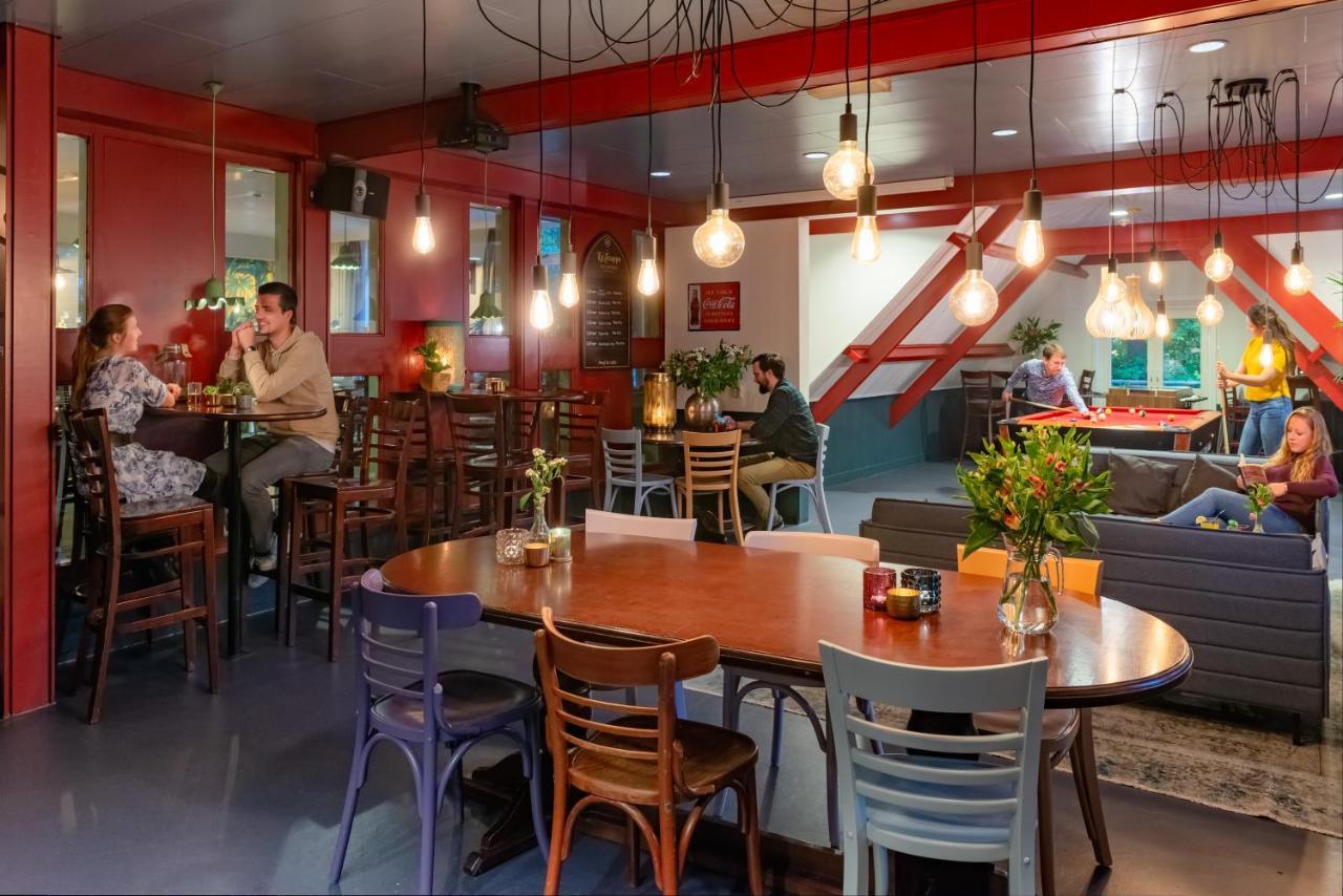 Stayokay Hostel Arnhem Bagian luar foto